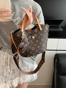 Louis Fanghua Women's Handbag 2026 New Fashion Shoulder Bucket Bag, Large Capacity Korean Style All-Over Print Basket Bag