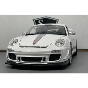 Porsche 911 GT3 RS 4.0 (997) - Maisto 1:18 Diecast