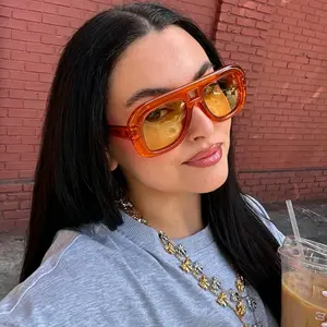 Retro Oversized Aviator Sunglasses - Chunky Double-Bridge Frame, UV400 Shades Perfect for 70s Vintage Aesthetic and Effortless Cool Street Style