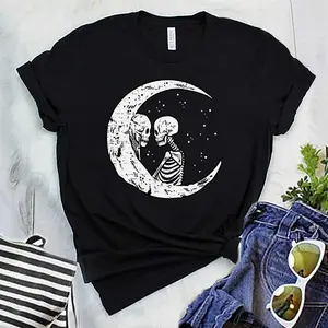 Moon Skeleton Couple Kiss Cute Halloween Costume Women Men T-Shirt_1