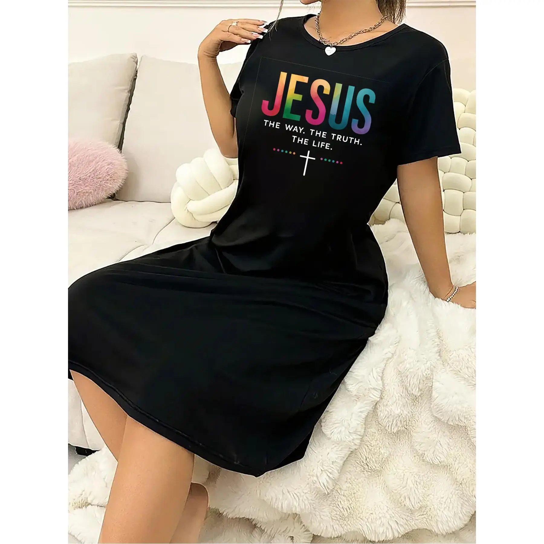 Women's black and apricot T-shirt pocket dress, featuring an inspirational Jesus design "Colorful Inspirational Jesus," short-sleeved, round-neck casual dress, comfortable home sleepwear dress, suitable for wives and mothers, suitable for all seasons
