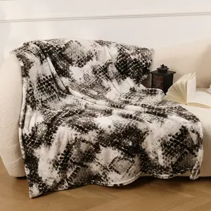 RoseKind Python Super Soft Throw Blanket 3D Design Lightweight Fuzzy Cozy Blankets for Sofa Chair Bed Ideal Gift for Lovers Women Men Friends Pets,Cloud Soft Knit for Instant Cool Relief