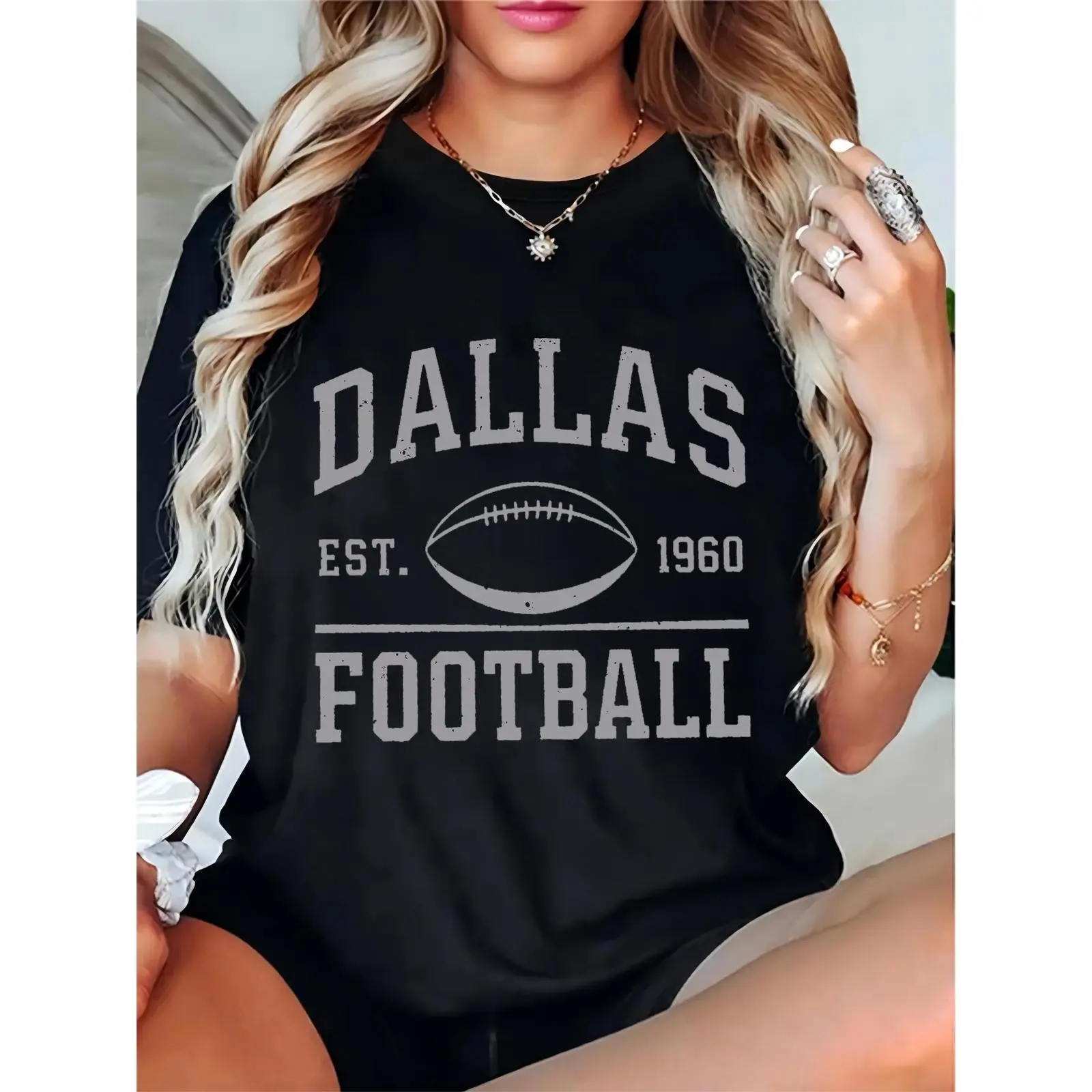 Women's Black Dallas Football Graphic T - Shirt Vintage EST 1960 Print Casual Game Day Sports Fan Crew Neck Top