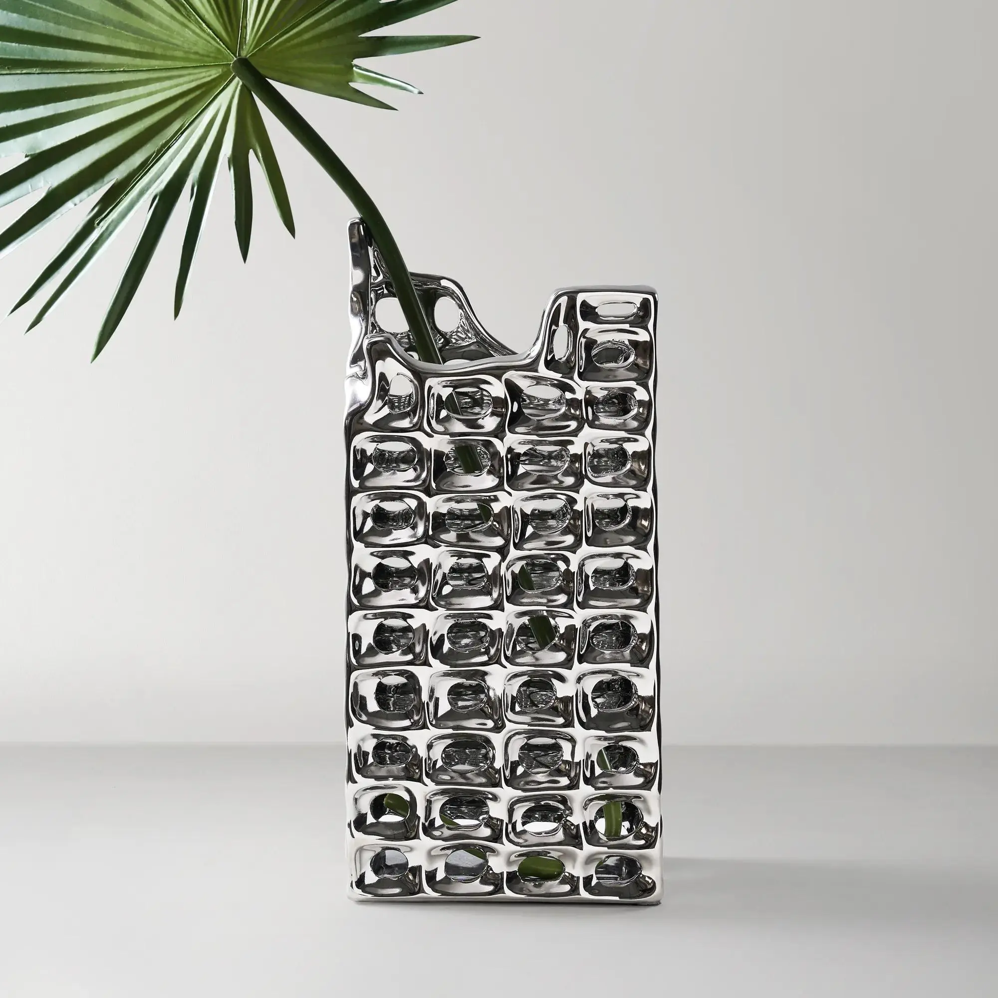 Z Gallerie Pierce Decorative Vase Ceramic Centerpiece Decoration Light Flower Arrangement Vase Modern Plant Vase Z Gallerie Pierce Decorative Vase Ceramic Centerpiece Decoration Light Flower Arrangement Vase Modern Plant Vase