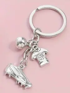 Metal Football Keychain with Jersey Pendant, Soccer Charm, Sports Ball Keyring Accessory, Ideal Gift for Family Friends Loved Ones, Perfect for Holidays