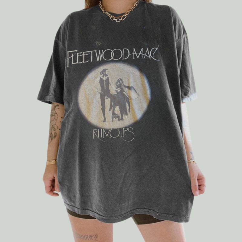 Vintage 90s Fleetwood Mac Rumors Reunion Tour Short Sleeve T-shirt, Classic Rock Band, Retro Music Lover Gift, Rumours Album T-shirt, Y2K Oversized Graphic Tee