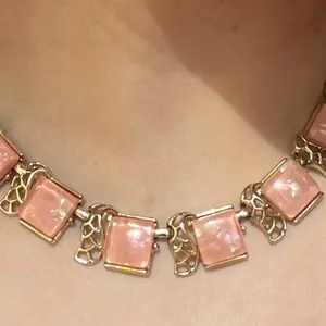 Vintage necklace- Coro jewelry pink swirl