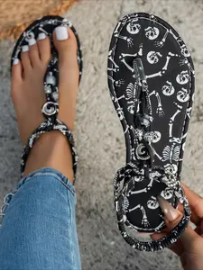 Dark Skull Print Toe Ring Sandals for Women, Summer Flat Thong Slides, Trendy Outdoor Beach Slippers