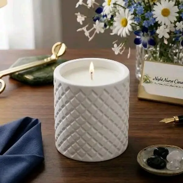Luna Glow Nature-Scented Candle - 1 Piece, 10 oz Modern Contemporary Home Decor Accent for Cozy Living Spaces, Bedrooms