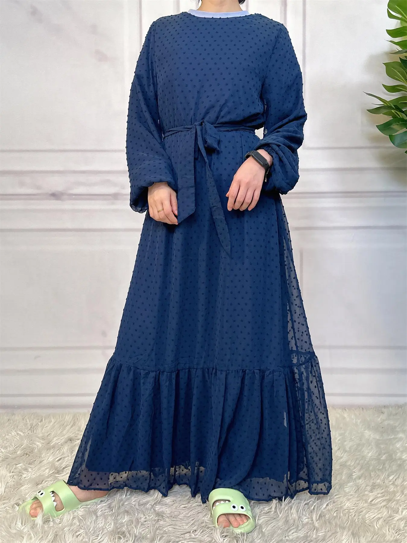 Women's Plain Swiss Dot Belted Ruffle Hem Chiffon Maxi Dress, Classy Modest Dresses, Modesty Muslim Clothing, Elegant Round Neck Long Sleeve Modest Style Dress for Daily Wear, Ladies Islamic Clothing Muslim Dress, Modest Muslim Outfits for All Seasons