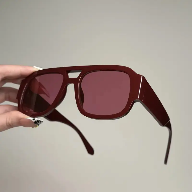 90s Style Square Sunglasses for Women, Burgundy Red Double Bridge Full Frame with Pink Tinted Lenses, UV400 Protection for Daily Wear, 90S Style Women's Sunglasses, Aesthetic Women's Sunglasses