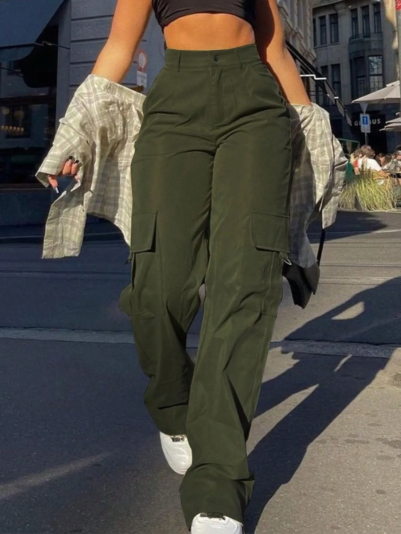 Minimalist Clean Fit Style — Premium deep green cargo pants, versatile straight wide-leg trousers that pair perfectly for everyday commuting and casual wear—flattering and suits everyone!Trendy functional style