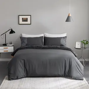 Velvet Patchwork Modern Bedding Set, Soft Breathable Polyester Fabric, Includes 2 Pillowcases & 1 Duvet Cover, Ideal for Bedroom Hotel Dormitory