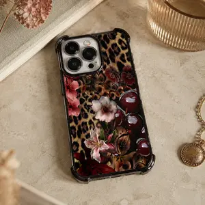 A cheetah cherry blossom pattern phone case, with shockproof transparent soft corners, anti-slip and drop protection, camera protection, compatible with iPhone 17, 16, 15, 14, 13, 12, 11, X, XS, XS Max. An ideal birthday gift for both men and women.