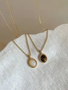 1pc Fashion Elegant Cat's Eye Natural Stone Pendant Unique Minimalist Necklace for Women, Versatile Everyday Jewelry, Exquisite Chain Jewelry