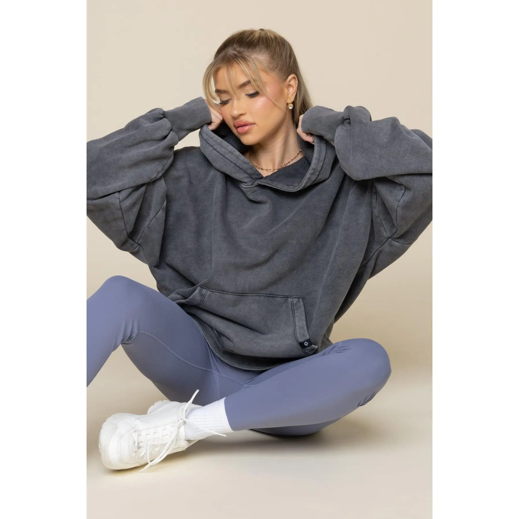 Boxy Boyfriend Hoodie - Vintage Black Boxy Boyfriend Hoodie - Vintage Black