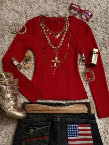 Women's Y2K-style Slim-fit Red Long-sleeve Graphic Print Top, Versatile Layering Piece Perfect for Party, Casual & Streetwear Looks