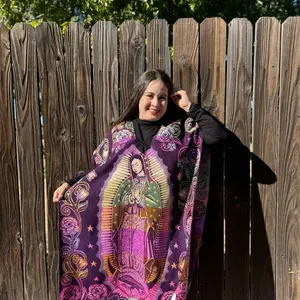 Mexica Poncho. Elegant Poncho. Traditional Floral Poncho. Winter Shawl. Mexican Gabán. Poncho. Colorful Poncho. Azteca poncho.