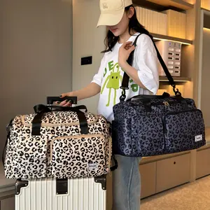 Large Capacity Leopard Print Travel Duffel Bag with Multiple Compartments, Shoe Compartment & Spacious Overnight Carry-On Design - Durable Nylon Casual Sports Gym Bag for Women, Gym, Travel, Weekend Trips, Gym Bag, Stylish Travel Accessory, Sturdy Handle