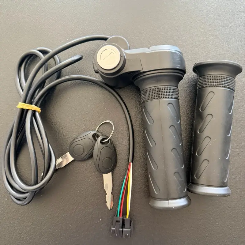 DZMODS Plug & Play Full Twist Throttle for Ridstar Q20 Q30 & YVY | Custom Fit, Easy Install, 3-Pin Connector, E-bike Handlebar Grip
