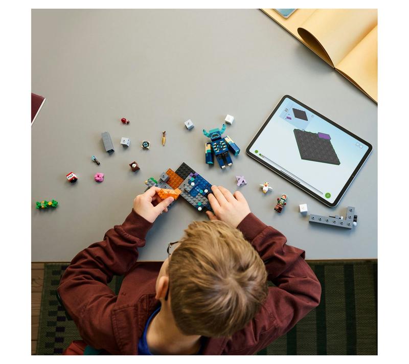 LEGO Minecraft The Warden Encounter CollectibleVideo Game Set