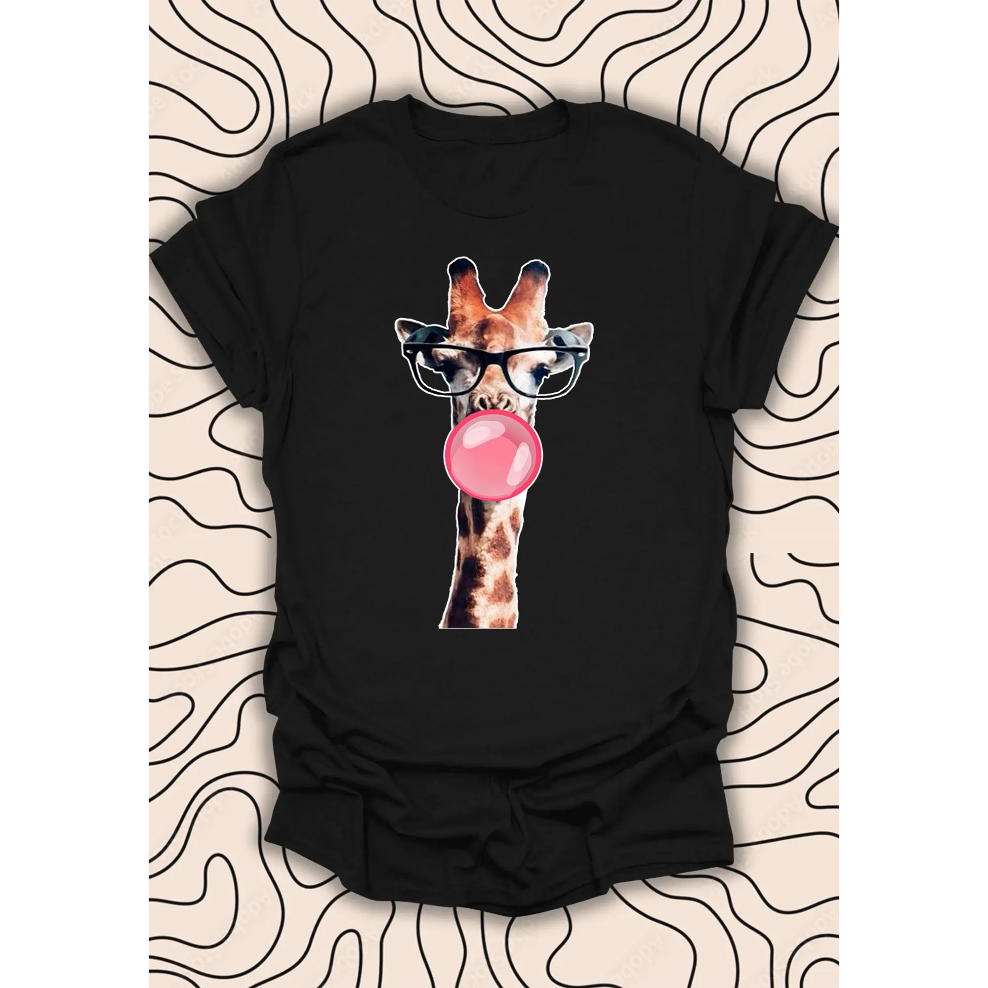 Bubblegum Giraffe Graphic Tee, Funny Animal T-shirt, Cute Novelty Top for Men Women, Quirky Zoo Outfit Gift