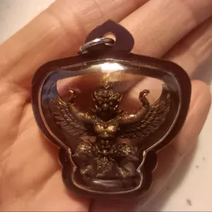 Garuda bird pendant necklace Bangkok Thailand CH845