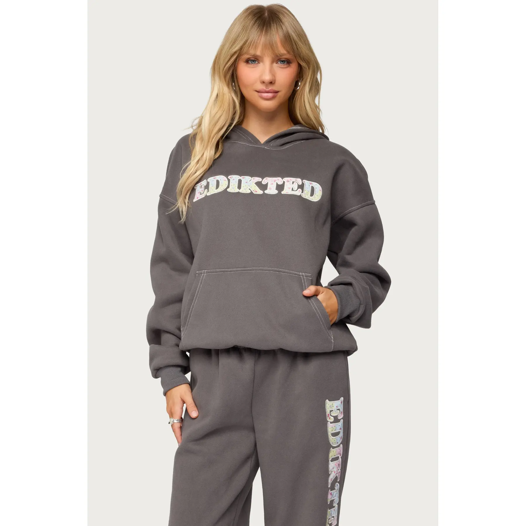 Mili Edikted Hoodie Mili Edikted Hoodie