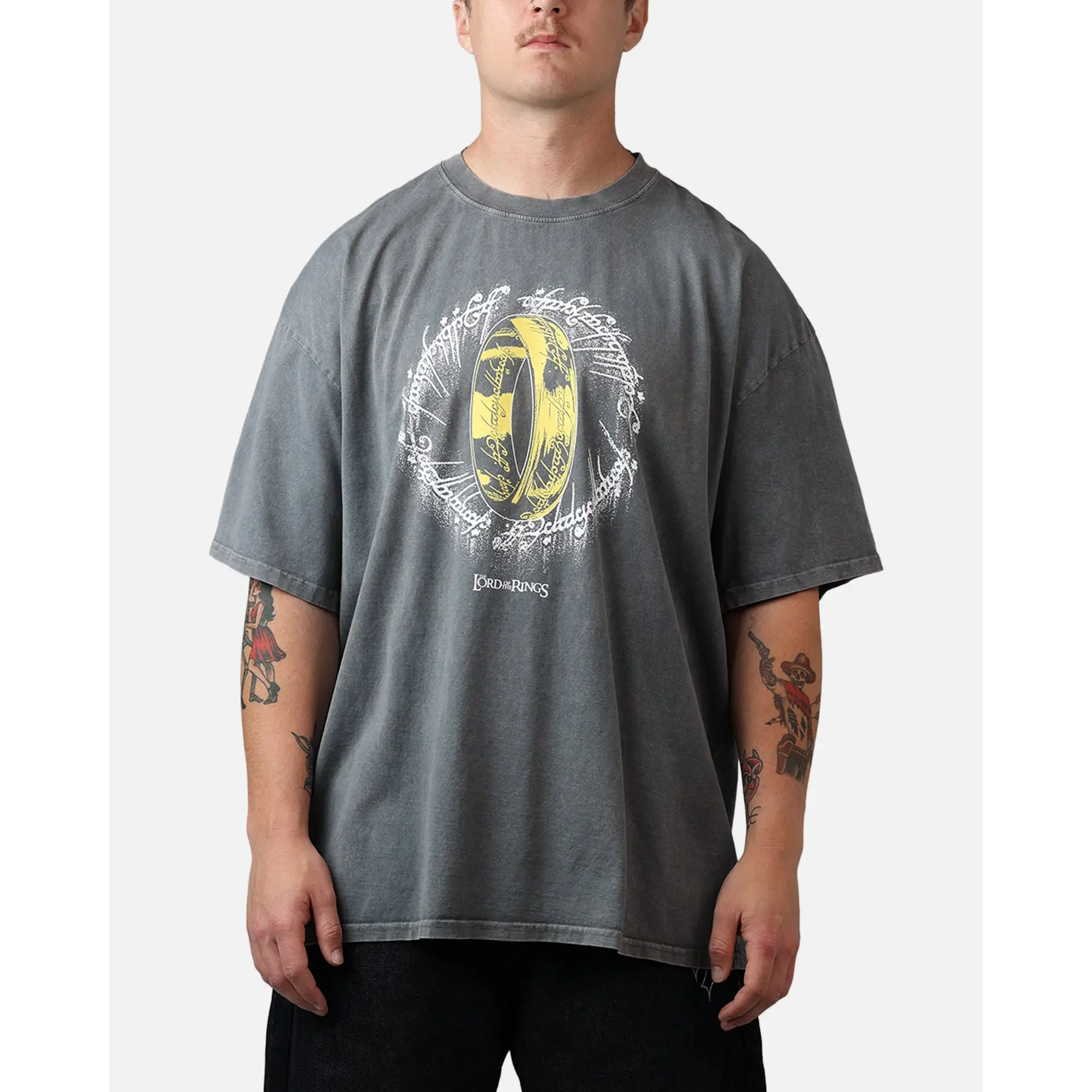 73Studio X Lord Of The Rings One Ring Vintage T-Shirt Washed Charcoal