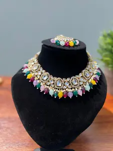 Maryam Kundan Necklace Set (Includes Earrings & Tikka)