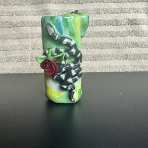 Snake & Red Rose Marbled Green Lighter Case, Stylish Lighter Accessories,Lighters Novelty Item for Home Supplies