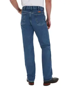 Wrangler Men's Fr Classic Fit Straight Jeans - 10Fr13mms