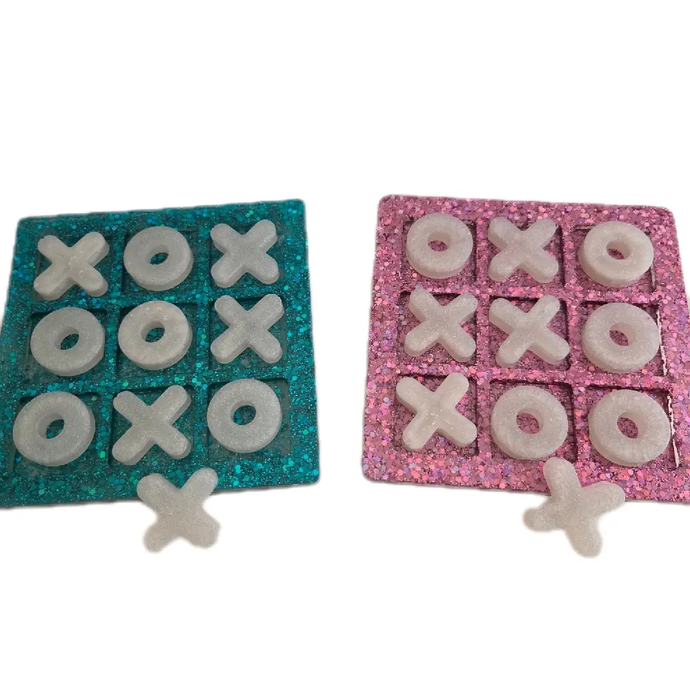 Travel Tic Tac Toe Board Game, 2-Piece Set for On-the-Go Play (Toys & Hobbies, Games & Puzzles)