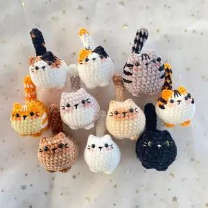 Crochet Cute Cat Keychain, Handmade Mini Crochet Amigurumi Cat Keychain, Cute Keyring, Crochet Cat Stuffed Animal, Cute Gifts For Cat Lovers