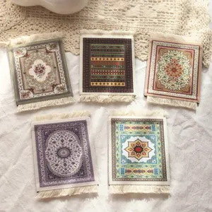 Bohemian Style Non-Slip Coaster: Vintage Insulated Placemat for Catering Service-Linen and Table Accessories-Table Props-Made of Silicone and Polyester Cover