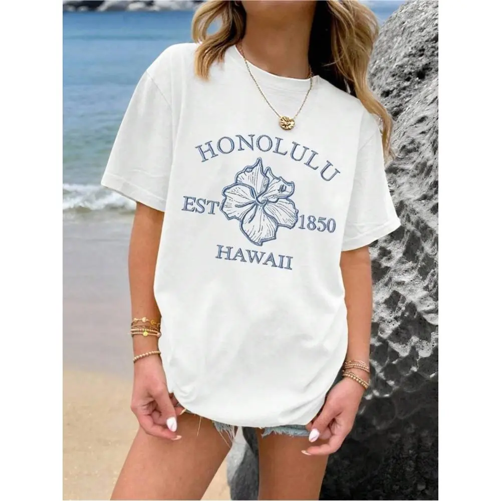 Honolulu Hawaii Hibiscus Flower Graphic Tee Womens Oversized Crewneck Short Sleeve Summer Vacation Beach Outfit Soft