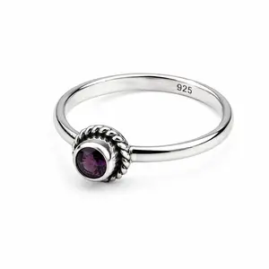 Yaya's One-of-a-Kind Garnet Sterling Silver Ring - Size 8 - ID 028