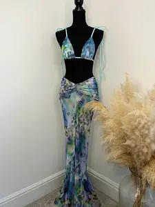 2026 New Women's Floral Triangle Bikini Set, Stylish Sexy Beach Skirt with Long Dress, Casual Vacation Ensemble with Sun Protection, Floral Swimsuit, Floral Tropical Bikini