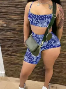 CASHEW FLOWER PATTERN PARTY 2PC SET BANDANA CROP TOP SHORT SET