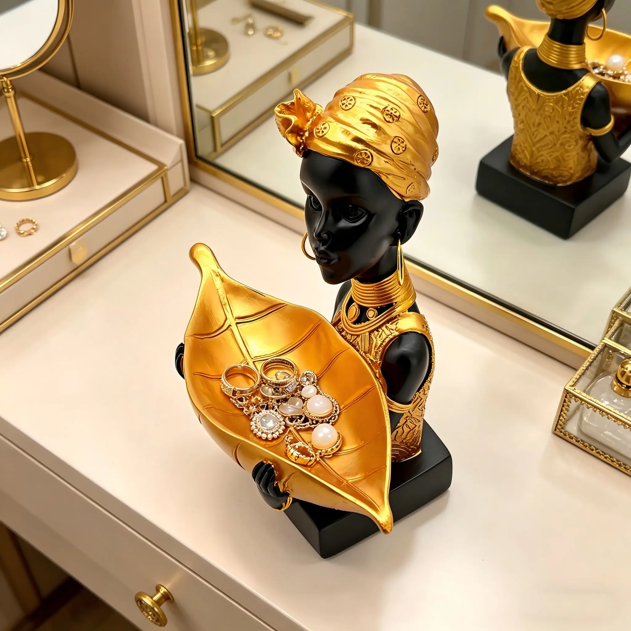 Figure Tray, African Style Design, Living Room Desktop Organizer, Cosmetics and Jewelry Storage Dish