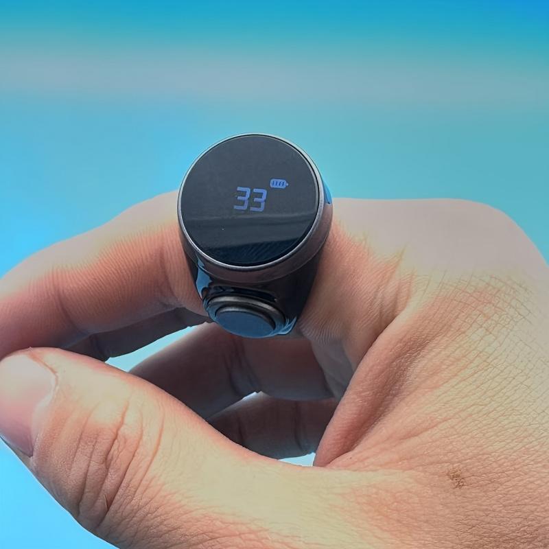 OLED Display Counting Ring, Tasbih, Featuring a Skin-Friendly Adjustable Silicone Ring, Easy to Operate And Convenient to Use, Equipped with a TYPE-C Charging Interface for Easy Battery Life, Suitable for Prayer Counting