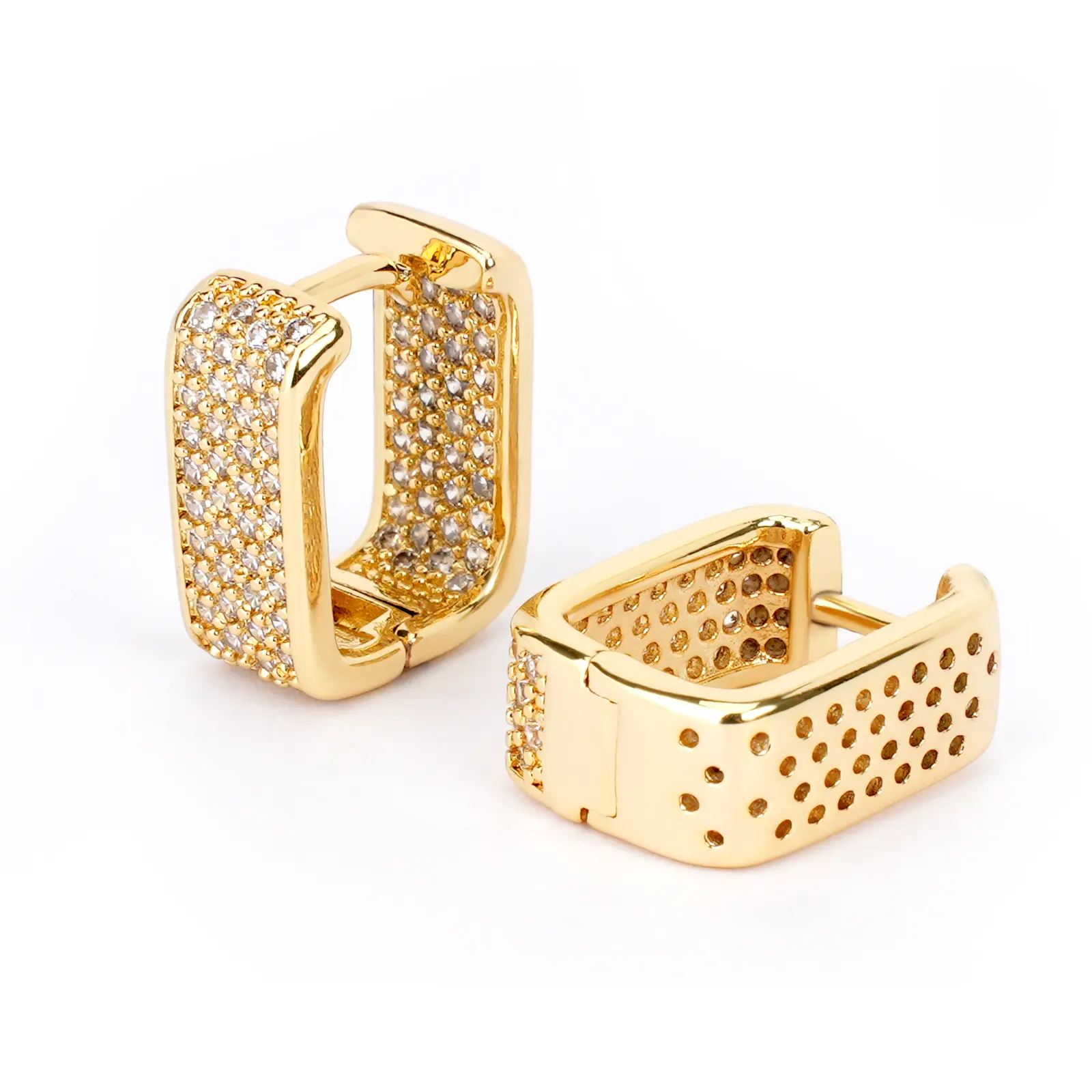 MEIITRUE 14K Gold Plated Zirconia Hoop Earrings for Women, Comfortable Hypoallergenic Earrings, Trendy All-match Luxury Jewelry Gift for You She and Her