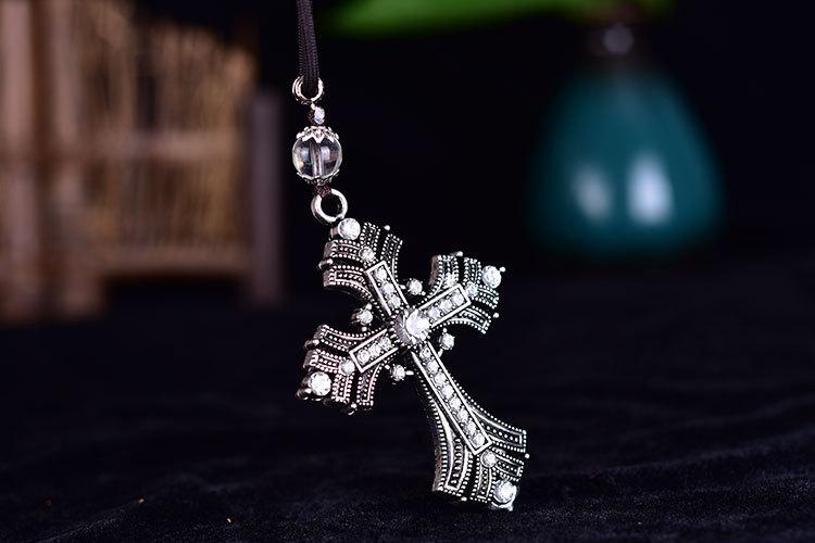 Alloy Crystal Diamond Pendant, Cross Car Ornament, Peace Pendant, Car Interior Decoration