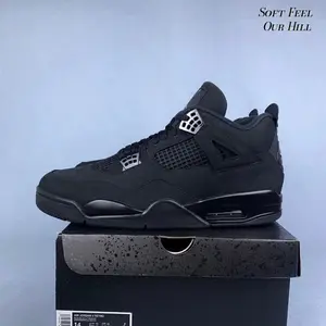 In 2025, Black Cat will reissue its classic and fashionable sports shoes, outdoor running shoes and comfortable basketball shoes