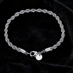 Bracelet Pure Desire Style Design, A Versatile, Simple And Stylish Accessory For Daily Commuting And Dates That Doesn't Look The Same