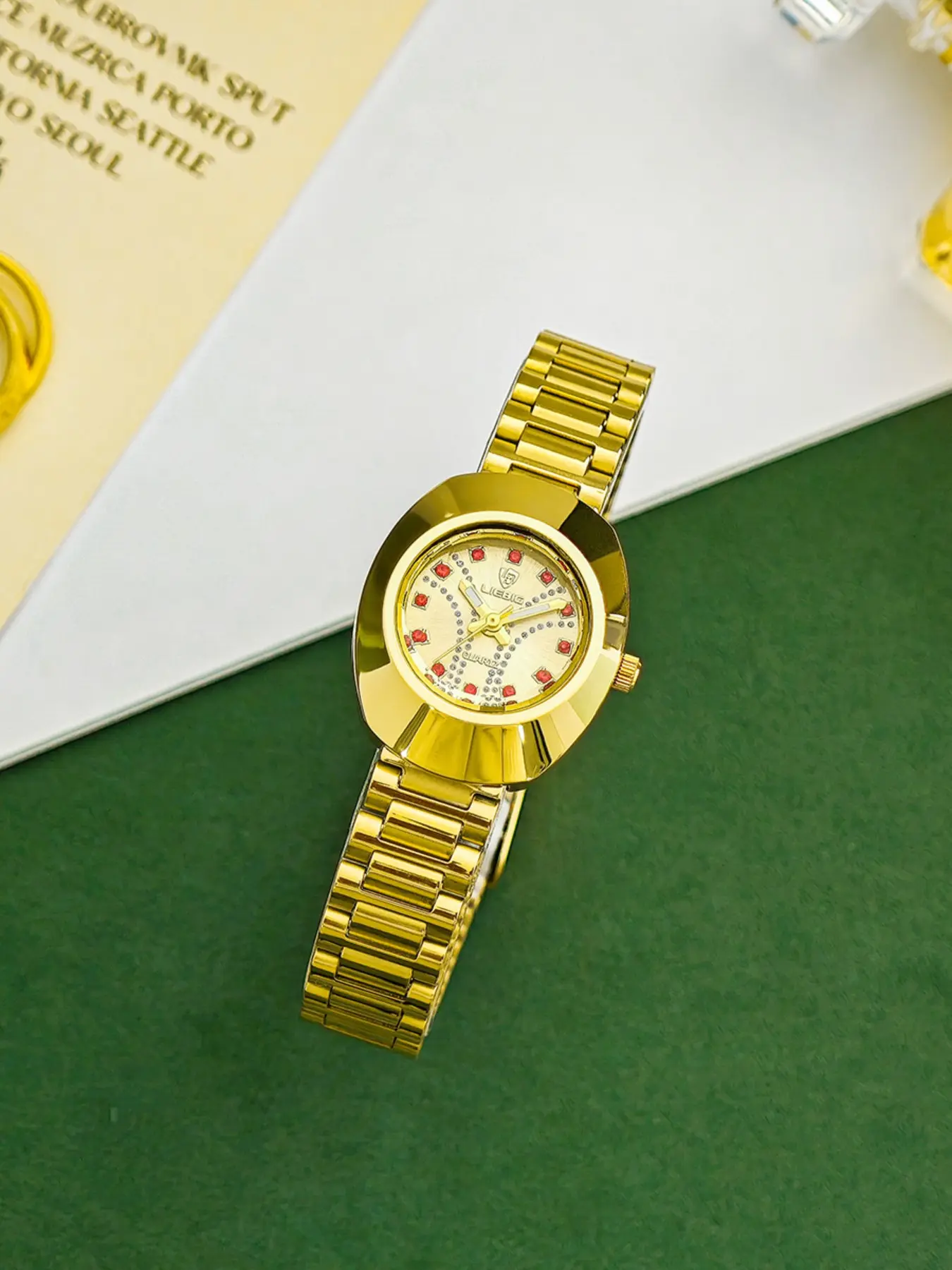 Liebig Women's Quartz Watch, Elegant Design with Zinc Alloy Craftsmanship & Luminescent Hands, Daily Waterproof Analog Ladies' Wristwatch, Luminous Fashionable Watch, Fashion Wristwatches