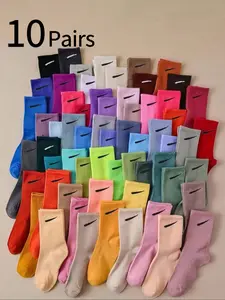 Women's Colorful Socks Set, Striped Mid-Calf Socks, Casual Sporty Basketball Socks, Outerwear Long Socks for All Seasons, Womenswear