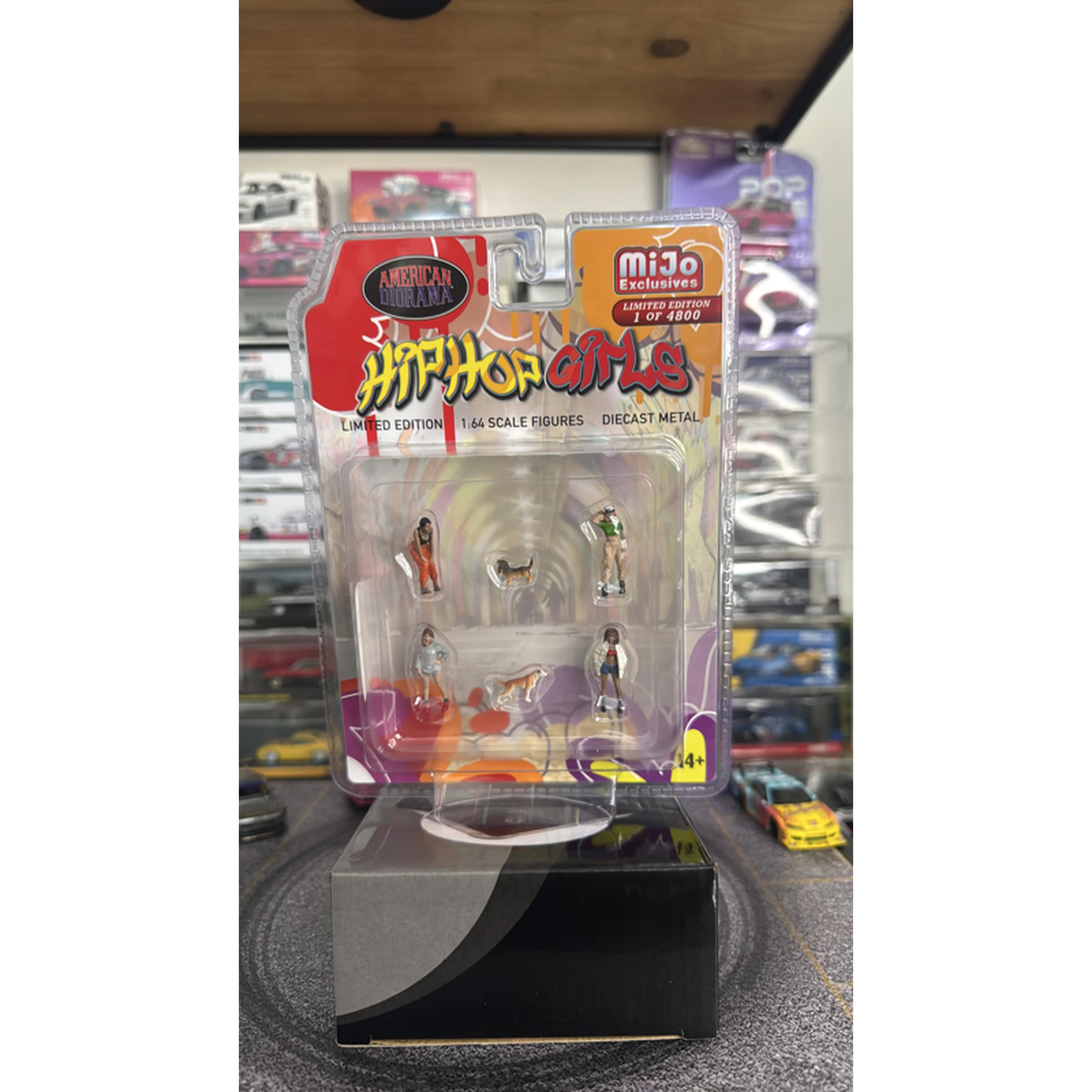 American Graffiti Mijo Exclusives Hip Hop Girls Limited Edition 1:64 Scale Diecast Metal Figures 1 of 4800