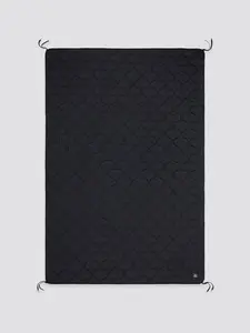 QUILTED BLANKET