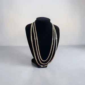 Cadena solida corte cubano size oro 10k.